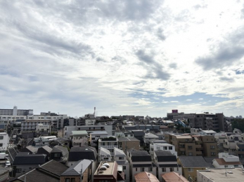 �Z�˂���̒��]�ʐ^�@-