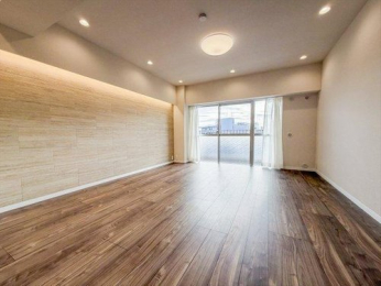 ���r���O�@-