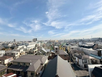 �Z�˂���̒��]�ʐ^�@-