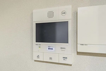 ���̑����ρ@TV���j�^�[�t�C���^�[�t�H��