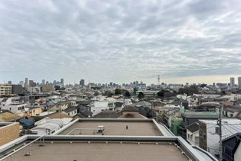 �Z�˂���̒��]�ʐ^�@-