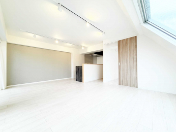 ���r���O�@-