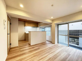 ���r���O�@-