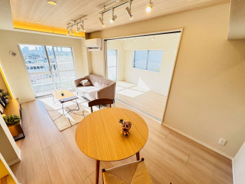 ���r���O�@-