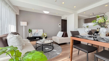 ���r���O�@-