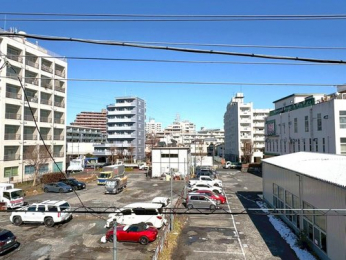 �Z�˂���̒��]�ʐ^�@-