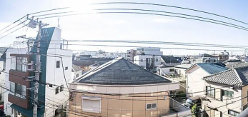 �Z�˂���̒��]�ʐ^�@-