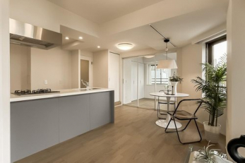 ���r���O�@-