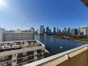 �Z�˂���̒��]�ʐ^�@-