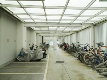 ���̑����p���@�o�C�N�u��E���֏�