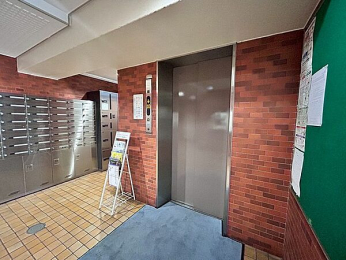 ���̑����p���@��z�{�b�N�X�E�G���x�[�^�[