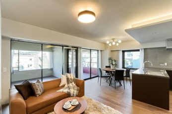 ���r���O�@-