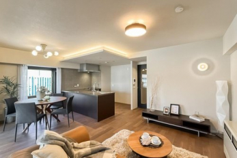 ���r���O�@-