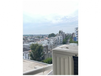 �Z�˂���̒��]�ʐ^�@-