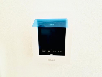 ̑ρ@TVj^[tC^[tH