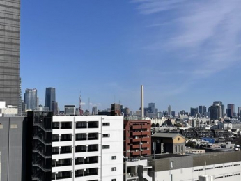 �Z�˂���̒��]�ʐ^�@-