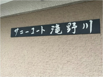 GgX@-