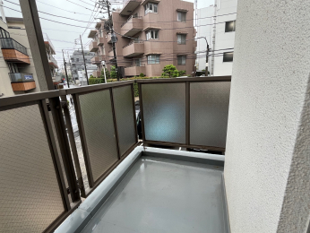 oRj[@-