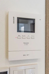 ���̑����ρ@TV���j�^�[�t���C���^�[�t�H��