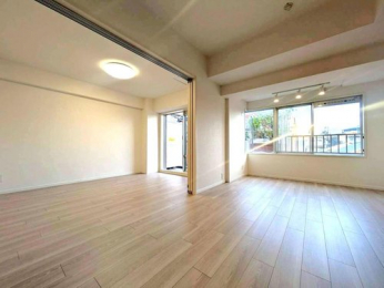 ���r���O�@-