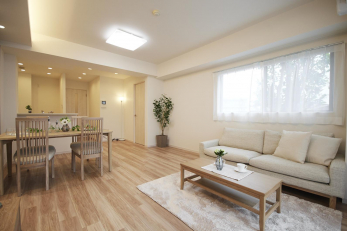 ���r���O�@-