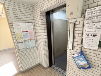 ���̑����p���@�G���x�[�^�[