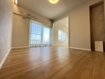 ���r���O�@-