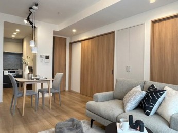 ���r���O�@-