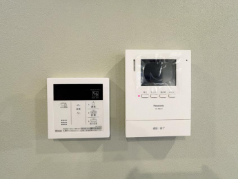 ���̑����ρ@TV���j�^�[�t�C���^�[�t�H��