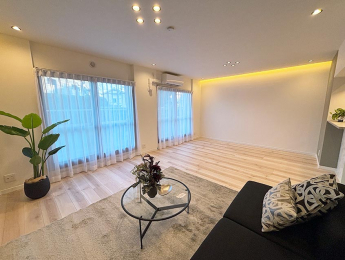 ���r���O�@-