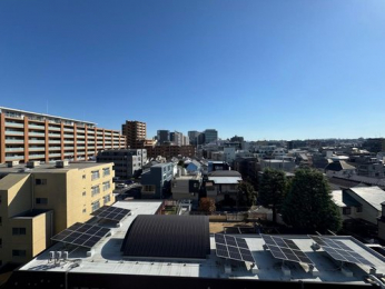 �Z�˂���̒��]�ʐ^�@-