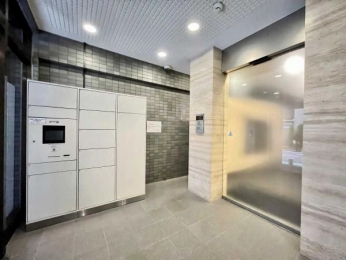 �G���g�����X�@��z�{�b�N�X�E�I�[�g���b�N