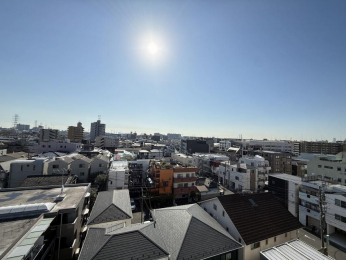 �Z�˂���̒��]�ʐ^�@-