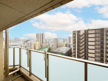 �Z�˂���̒��]�ʐ^�@-