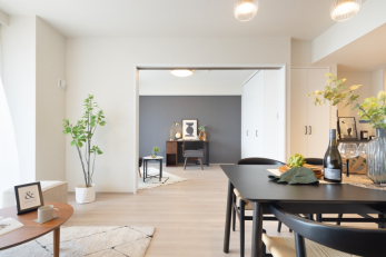 ���r���O�@-