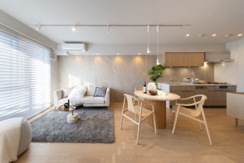 ���r���O�@-