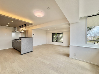 ���r���O�@-