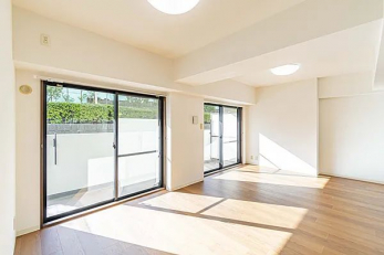 ���r���O�@-