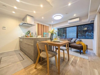 ���r���O�@-