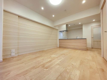 ���r���O�@-