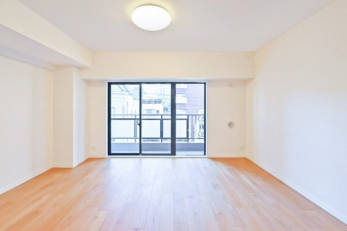 ���r���O�@-