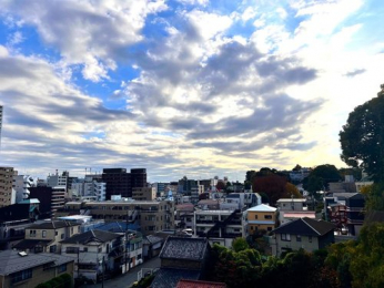 �Z�˂���̒��]�ʐ^�@-