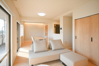 ���r���O�@-