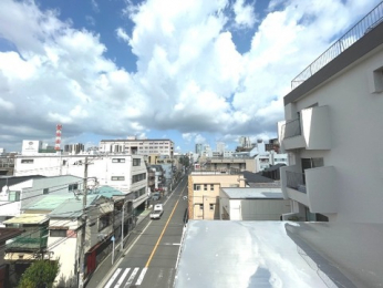 �Z�˂���̒��]�ʐ^�@-