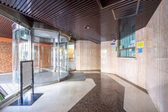 �G���g�����X�@-