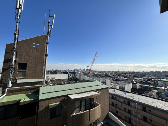 �Z�˂���̒��]�ʐ^�@-