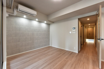 ���r���O�@-