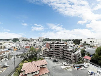 �Z�˂���̒��]�ʐ^�@-