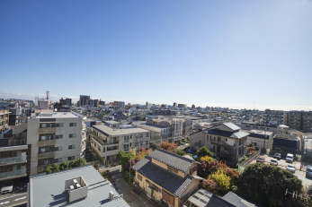 �Z�˂���̒��]�ʐ^�@-