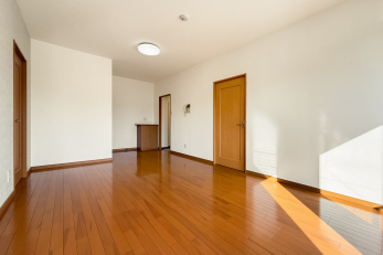 ���r���O�@-